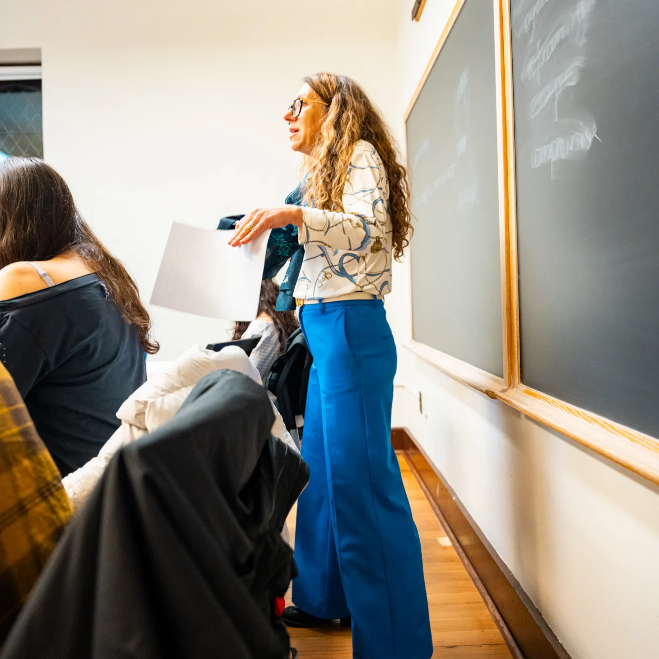 Roberta Ricci speaking to class