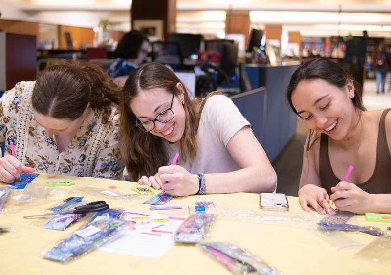 Student Engagement - Clubs - Arts & Crafts