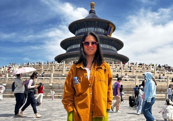 Zhao Gu Gammage (HC '25) at the Temple of Heaven in Beijing 