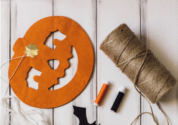 paper-pumpkin-bats-sewing-notions