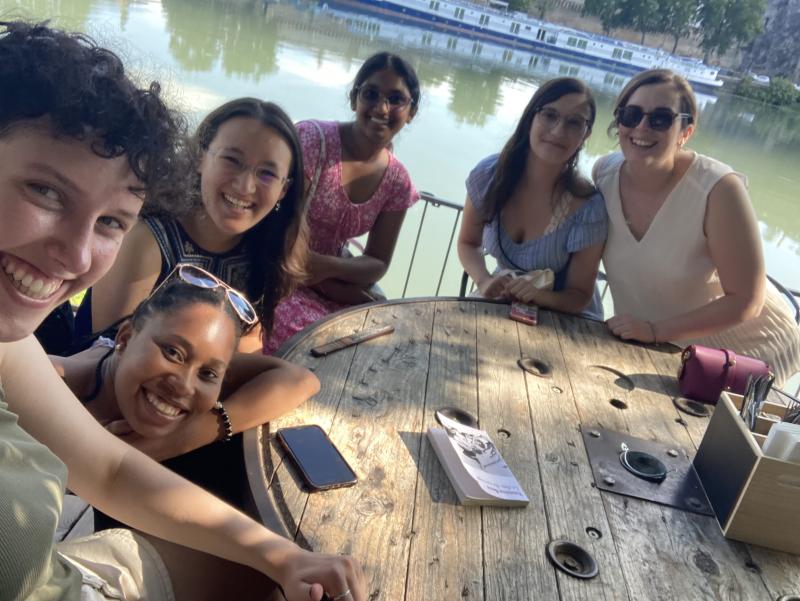 Students at the Institut d’Avignon in France