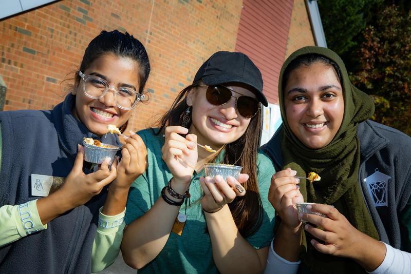 Students at Dessertapalooza at Owls Fest