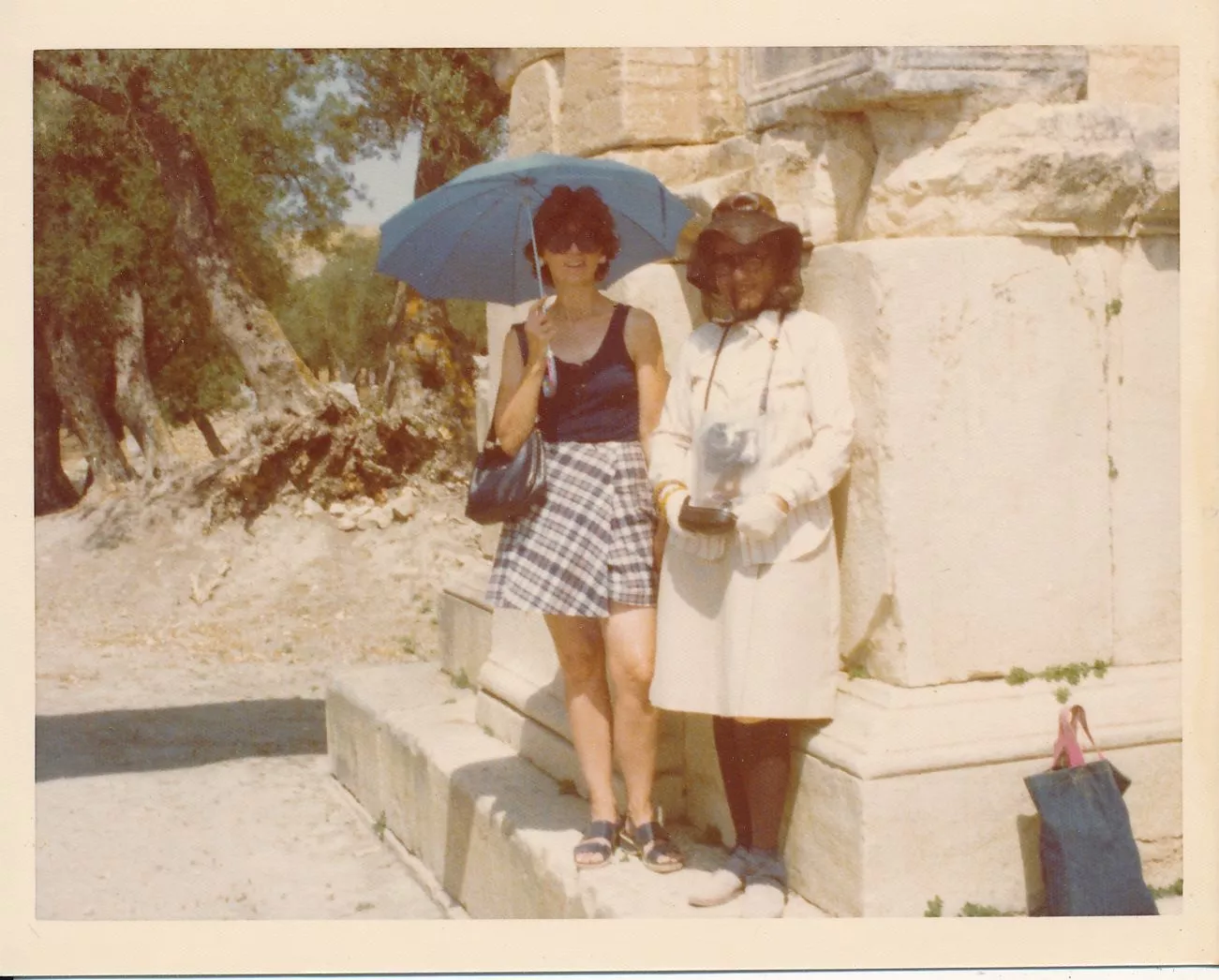 Ann Ashmead and Jean Davison